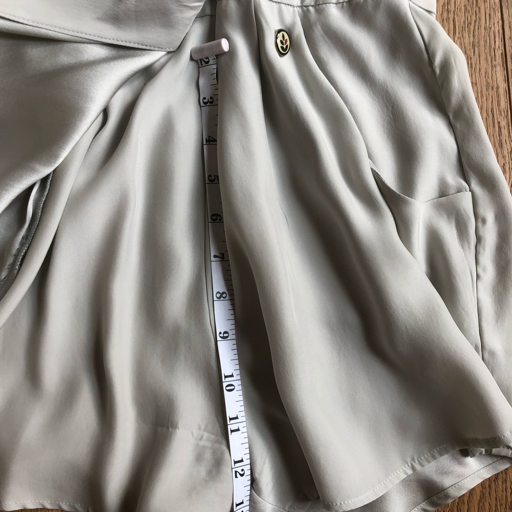 Silk romper - Picture 7 of 7